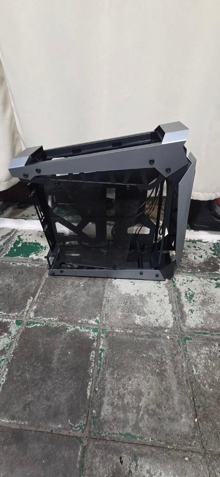 pc case met 4fans en wat kabels maar heb nog geen fotos van, Computers en Software, Computerbehuizingen, Ophalen, Zo goed als nieuw