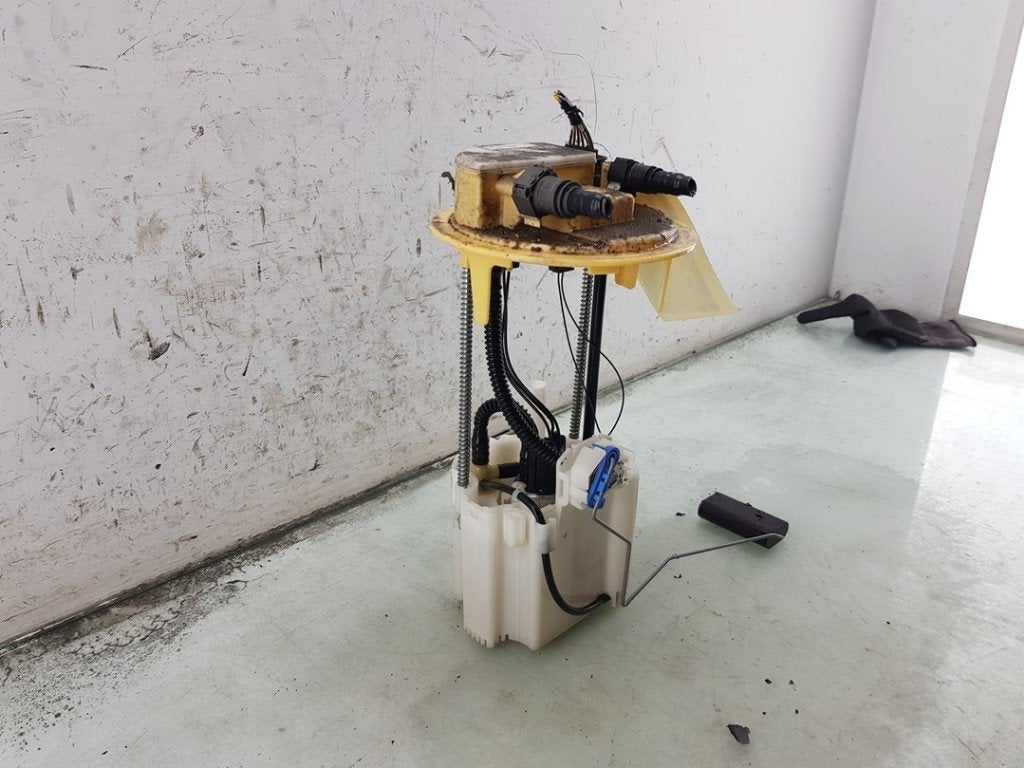 POMPE CARBURANT ELECTRIQUE Partner (EA / / EF / EN / EU), Dhr. J. Ham, Administratie@autoham.nl, Utilisé, Peugeot