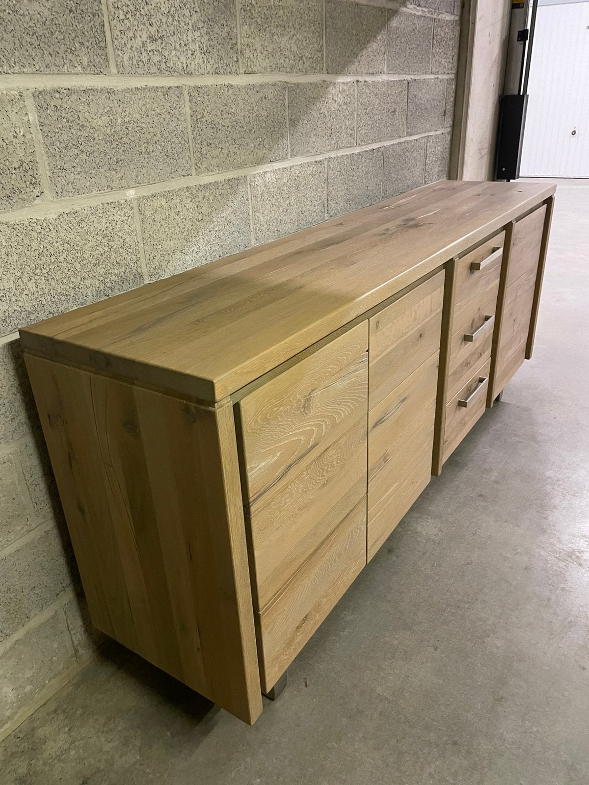 dressoir, Huis en Inrichting, Kasten | Dressoirs, Ophalen, 150 tot 200 cm, Eikenhout, Zo goed als nieuw