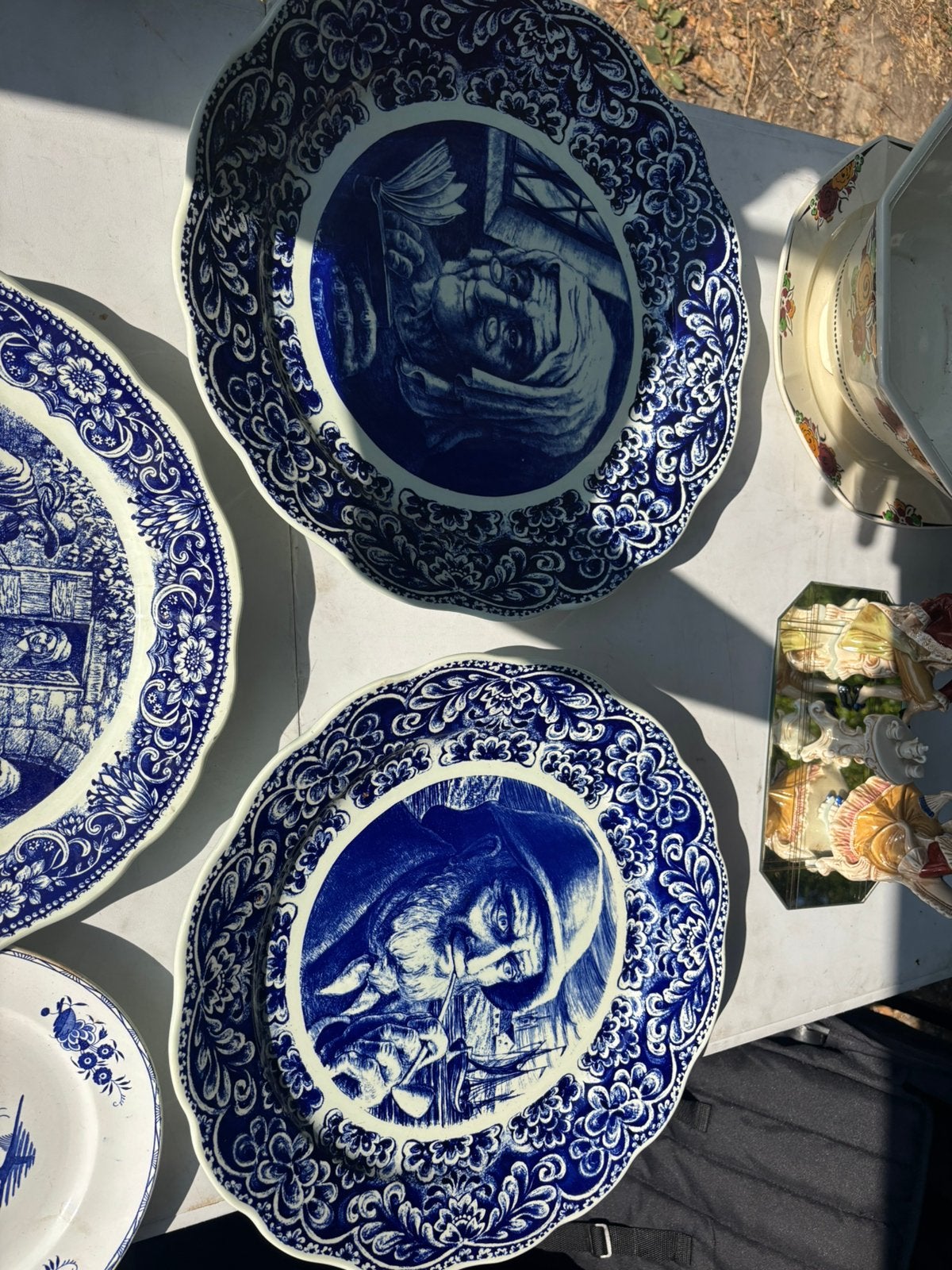 Assiette boch, Antiquités & Art, Antiquités | Assiettes décoratives & Carrelages, Enlèvement