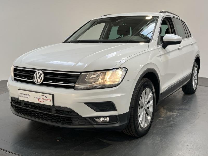Volkswagen Tiguan III Comfortline, Automaat, https://public.car-pass.be/vhr/81159528-31f9-4196-91b2-32a6631ea4ac, Wit, 5 deurs