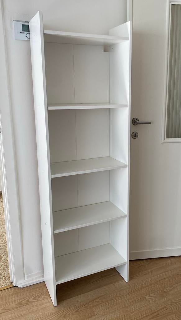 Bibliothèque Ikea, Enlèvement, Comme neuf