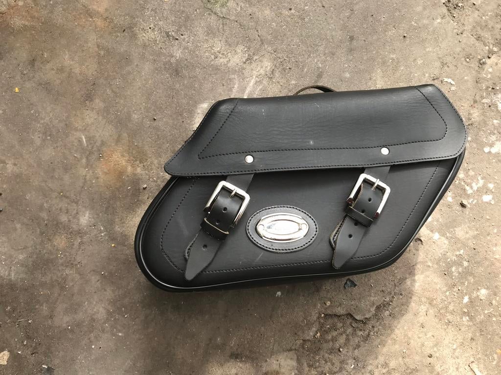 Lederen koffer harley 750, Ophalen, Zo goed als nieuw