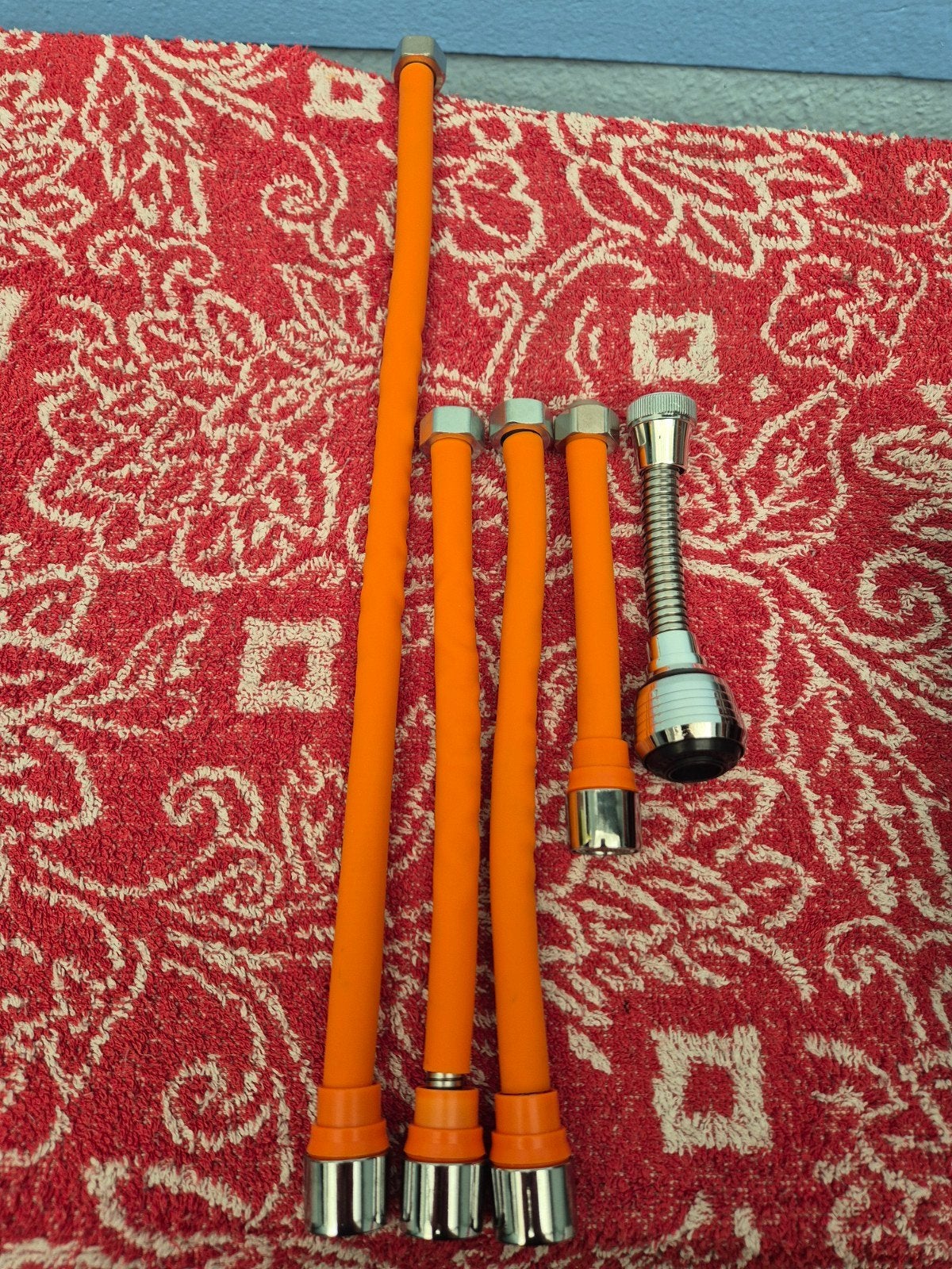 RALLONGES ROBINET (flexibles) 1/2 - LOT -, Enlèvement