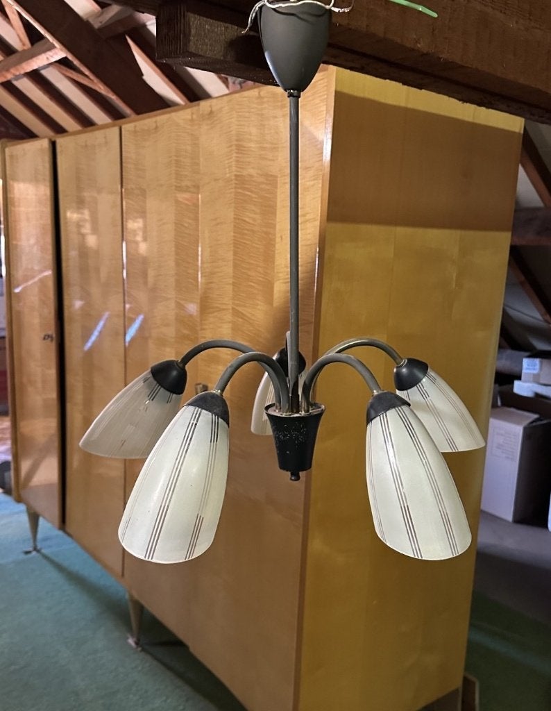 lamp 1950, Ophalen