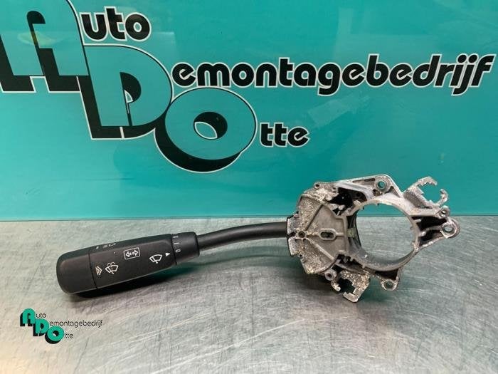 Commutateur essuie-glace d'un Mercedes E-Klasse (E-Klasse 95, 3 mois de garantie, Utilisé, -, -