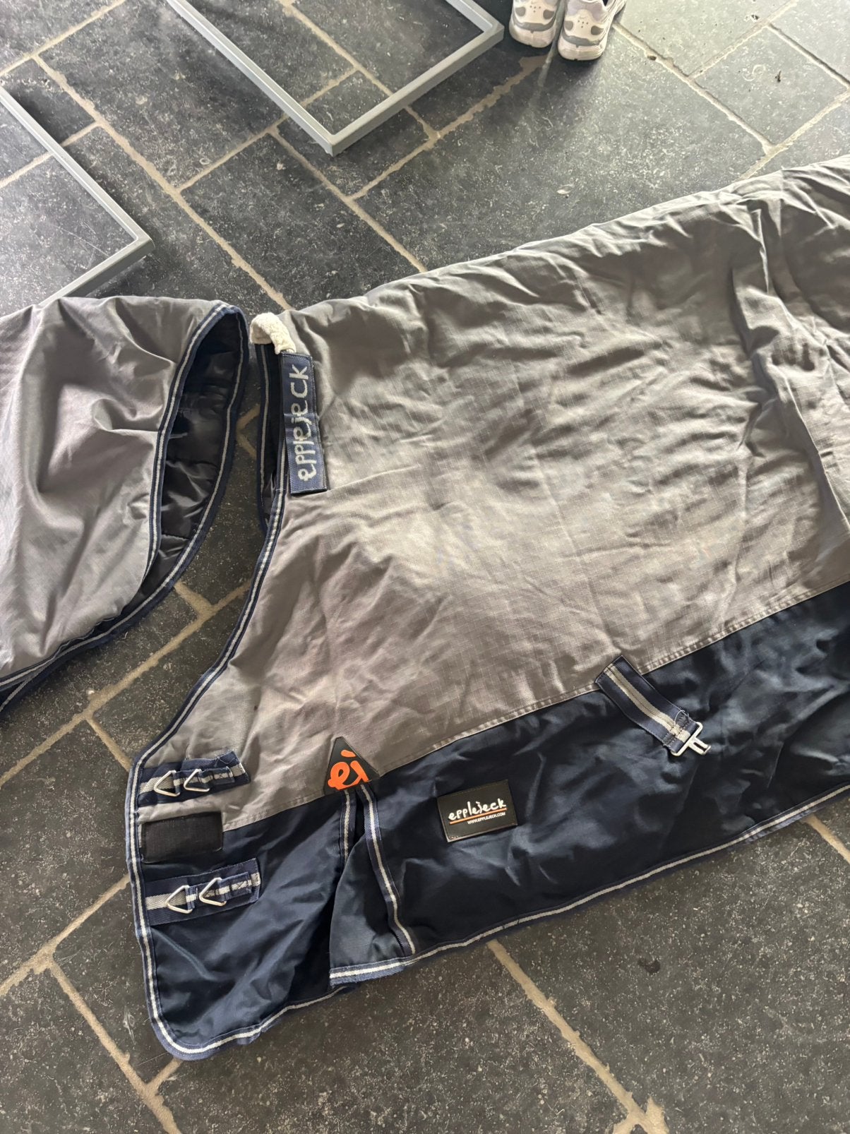 Winterdeken epplejeck, Dieren en Toebehoren, Ophalen, Zo goed als nieuw, Afneembare hals, Epplejeck