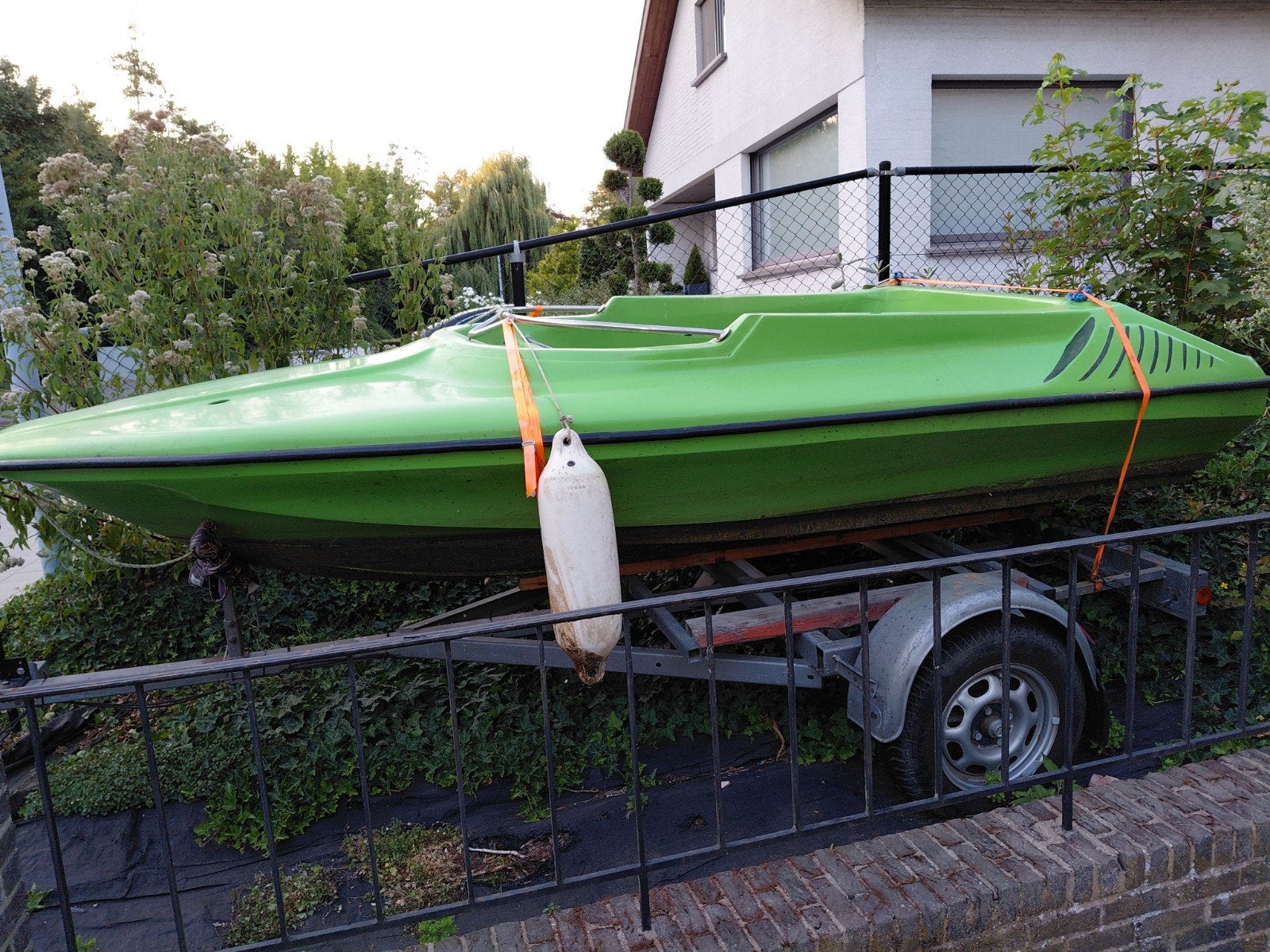 bootje met remorque en motor, Watersport en Boten, Ophalen