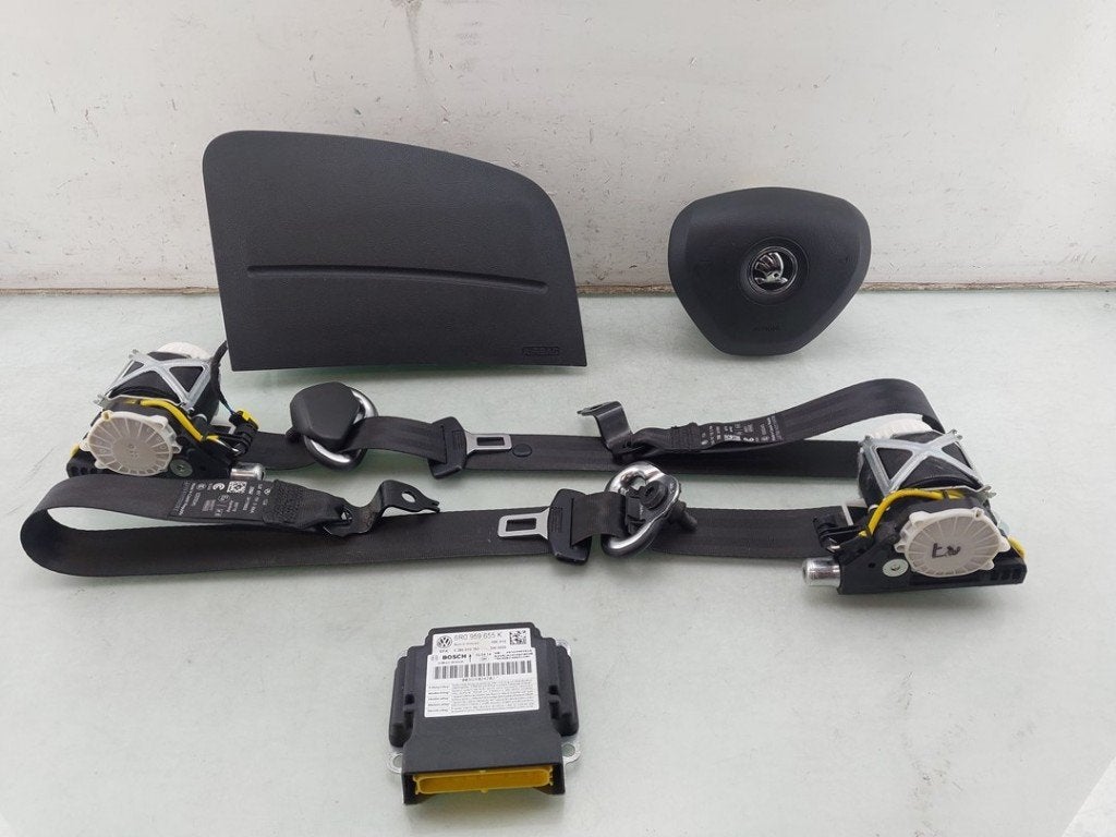 AIRBAG SET + COMPUTER Skoda Fabia II Combi (01-2007/12-2015), Gebruikt, Info@skoda-auto.de, Skoda, Max-Planck-Straße  3-5
64331  Weiterstadt, DE