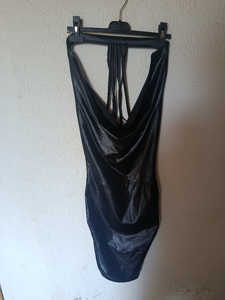 Sexy jurk 👄, Kleding | Dames, Jurken, Nieuw, Maat 36 (S), Zwart, Verzenden
