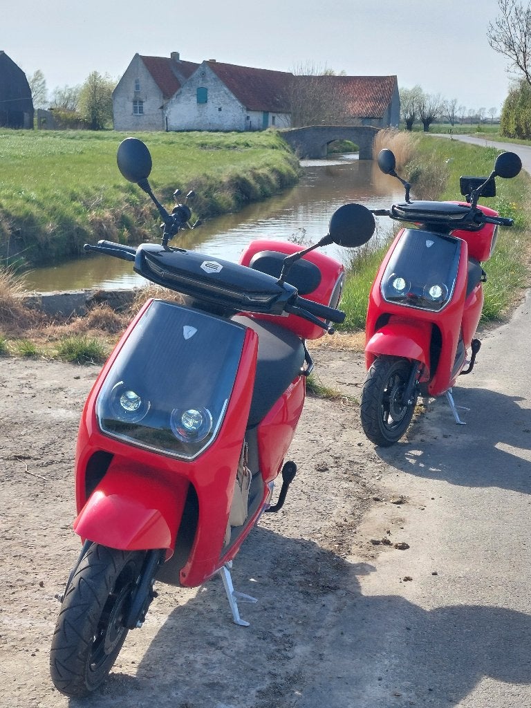 Electrische scooters, Fietsen en Brommers, Ophalen, Zo goed als nieuw, Elektrische step (E-scooter), Lima  Milano