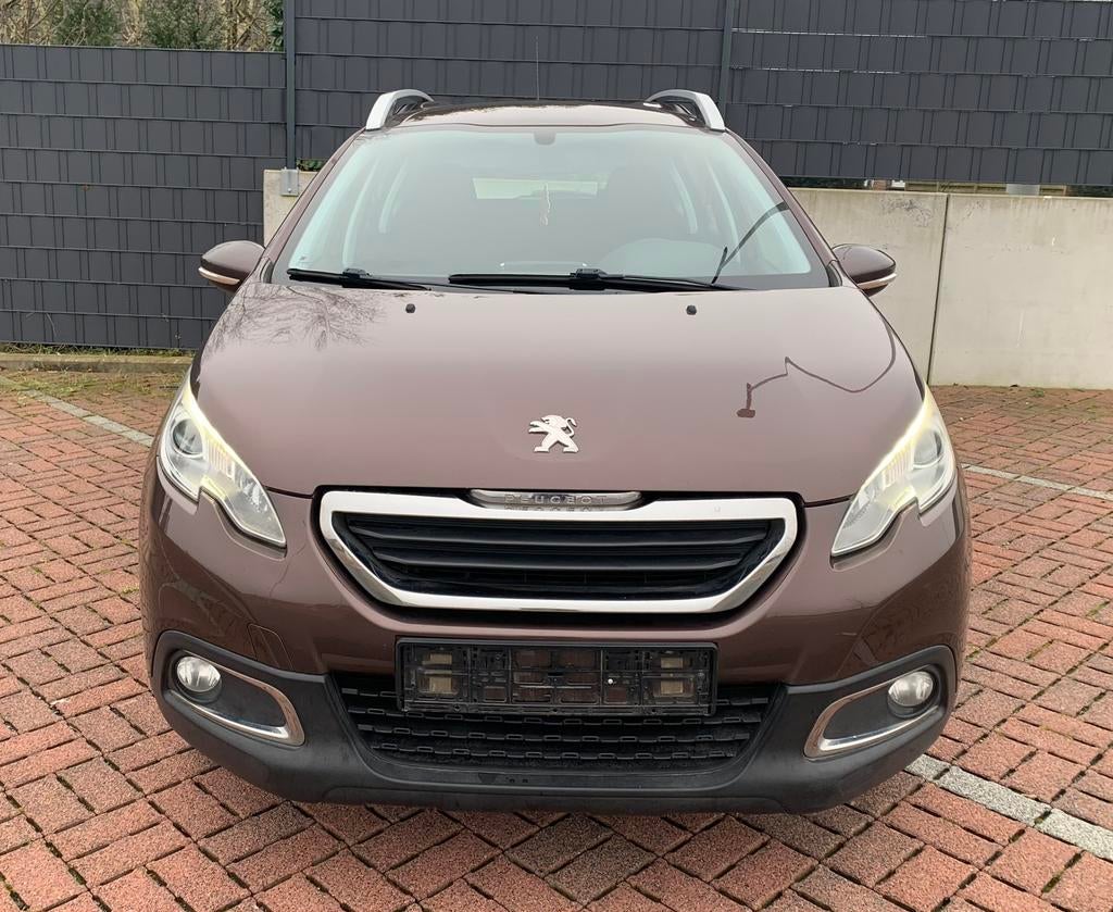 Peugeot 2008 1.4hdi// a voir, Euro 5, Zwart, Bruin, Bedrijf