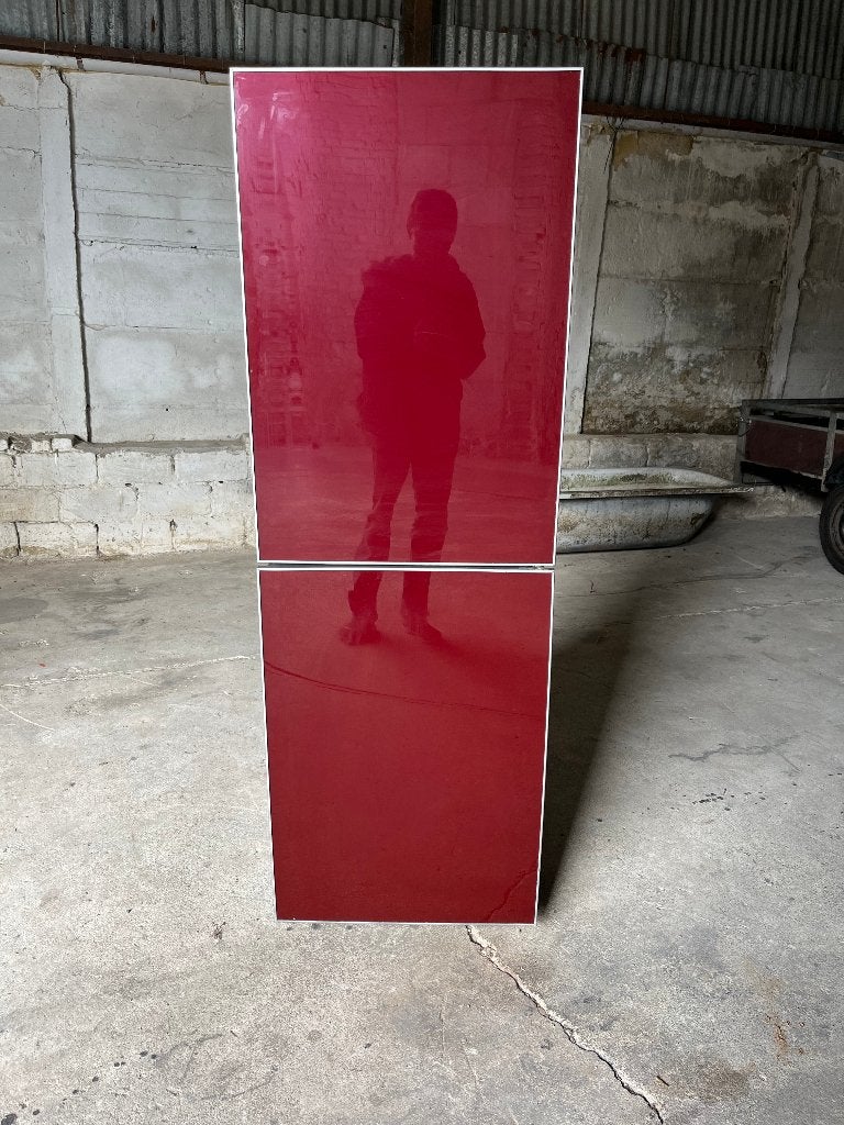 Brandt koelkast (spiegelrood), Elektronische apparatuur, Koelkasten en IJskasten, Ophalen, 150 tot 200 liter, Met aparte vriezer