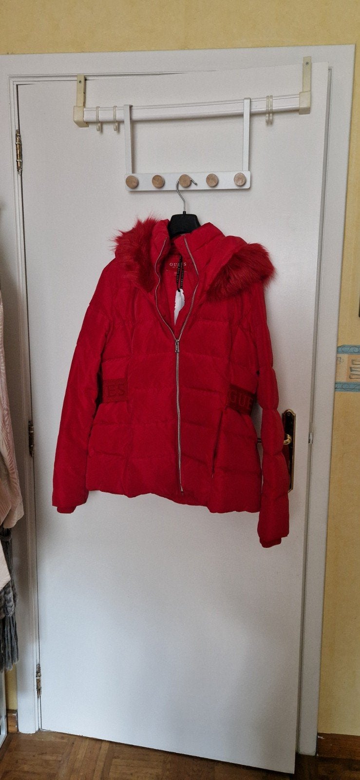 Guess jas Rood, Kleding | Dames, Guess, Verzenden, Maat 42/44 (L), Zo goed als nieuw