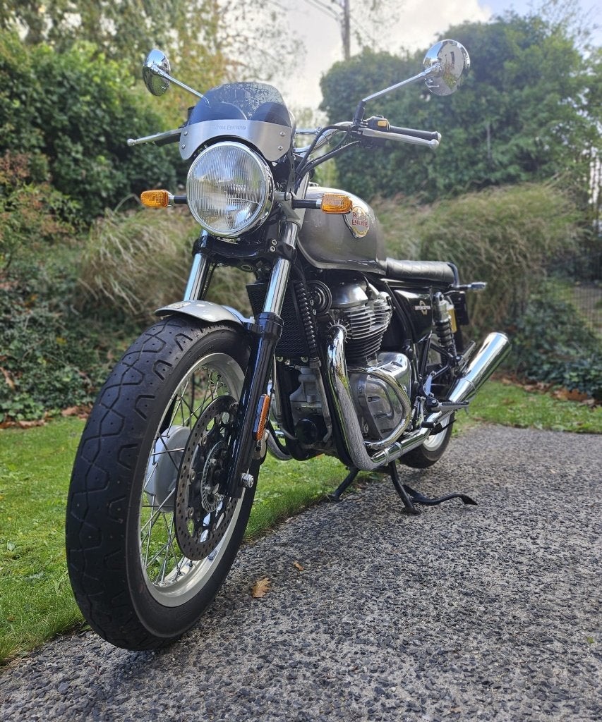 Moto Royal Enfield 650 gris métalisé -  tva déductible, Motos, Occasion, Jusqu'à 11 kW, 2 cylindres, Particulier