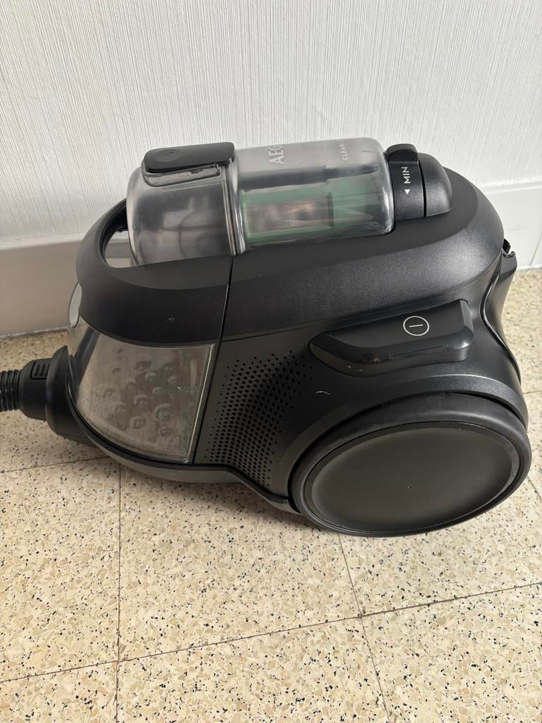 Stofzuiger AEG 6000, Electroménager, Aspirateurs, Enlèvement, Comme neuf, AEG