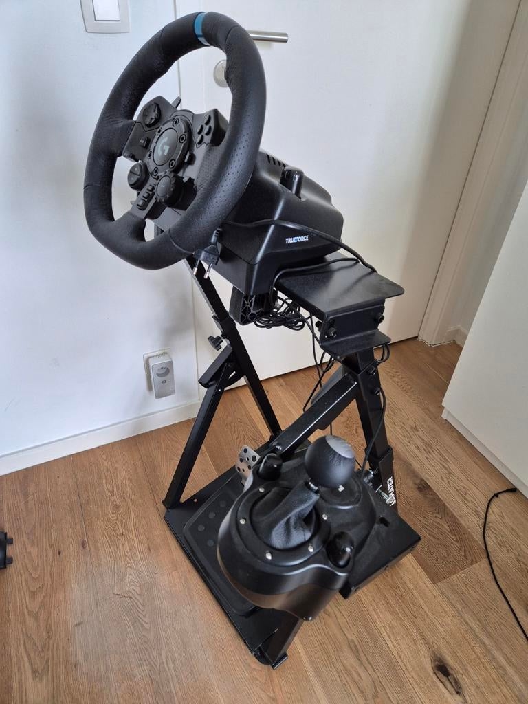 Logitec G923 + shifter + stand, Games en Spelcomputers, Ophalen of Verzenden, Nieuw, Stuur of Pedalen, PlayStation 5