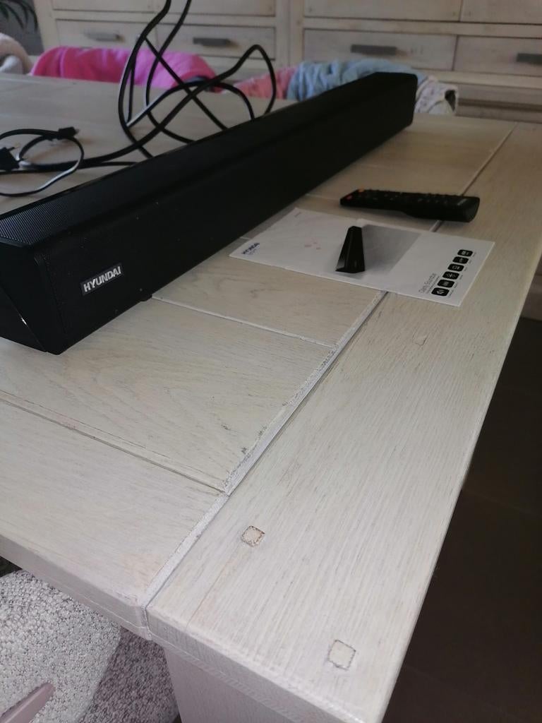 Soundbar Hyundai 75cmlang. Met afstandsbediening en boekje, TV, Hi-fi & Vidéo, Enlèvement, Comme neuf, Autres marques