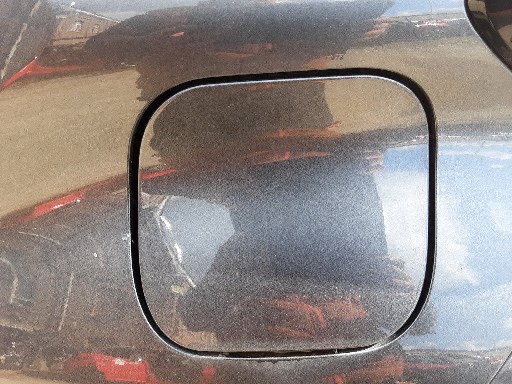 TRAPPE D'ESSENCE Toyota C-HR (X1,X5) (01-2016/-), Kundenbetreuung@toyota.de, Toyota, Utilisé, Toyota-Allee 2
50858  Köln, DE