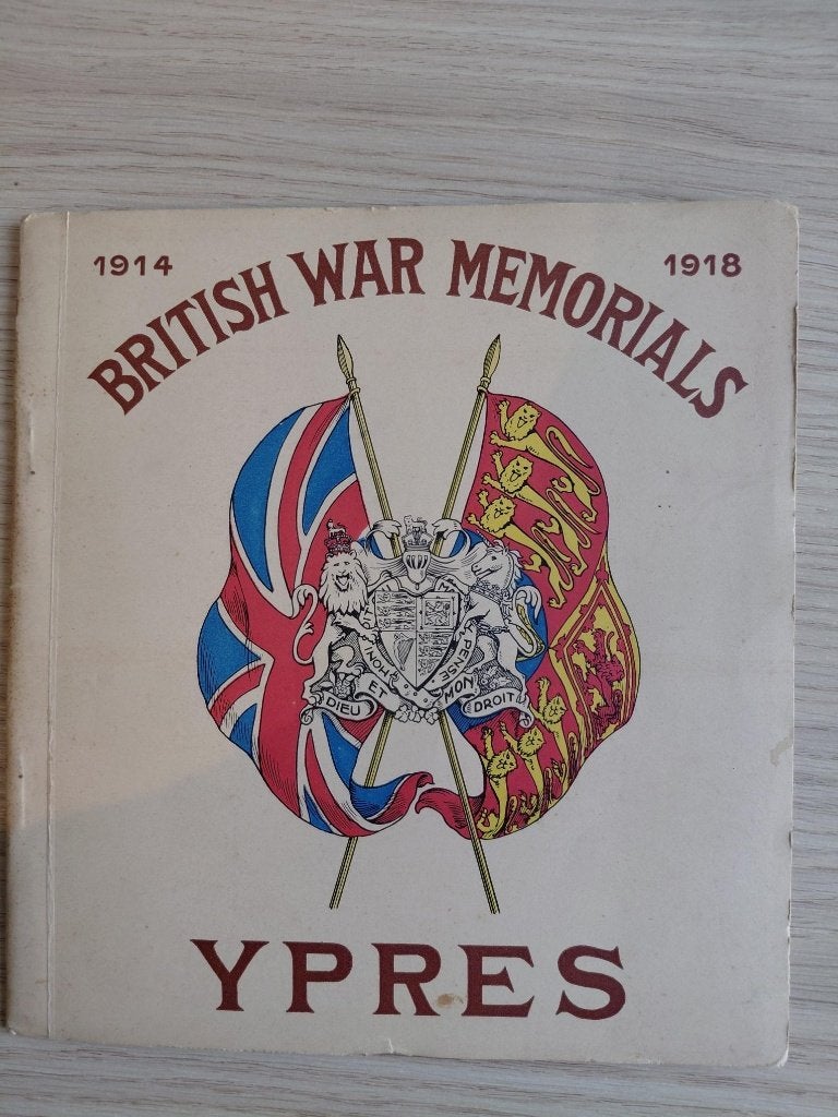 Map 12 x 2 Britse gedenktekens Wereldoorlog I, Ophalen