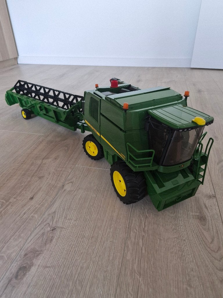 Bruder Combine John Deere, Enlèvement, Utilisé