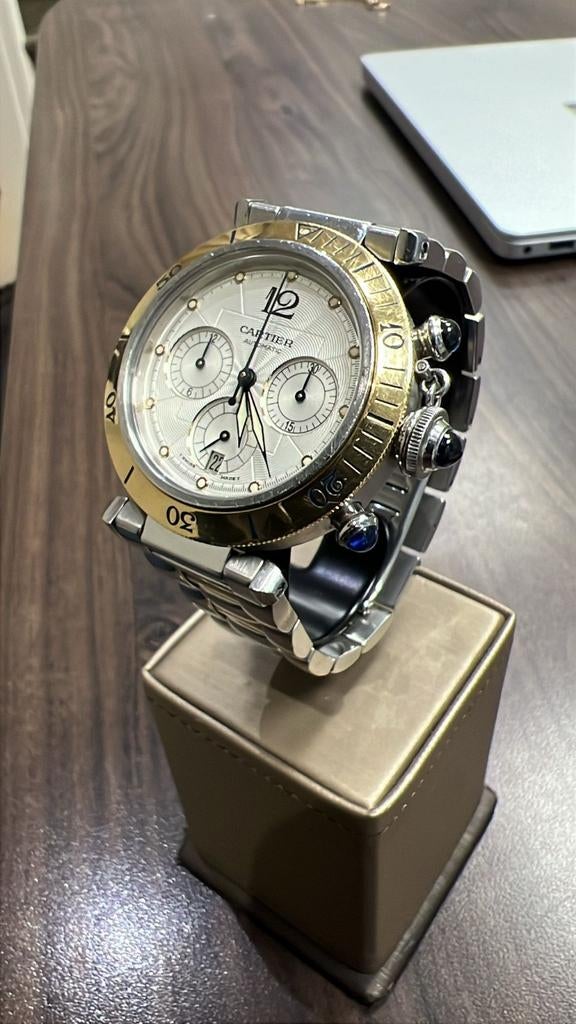 Cartier Pasha Geographic, Ophalen