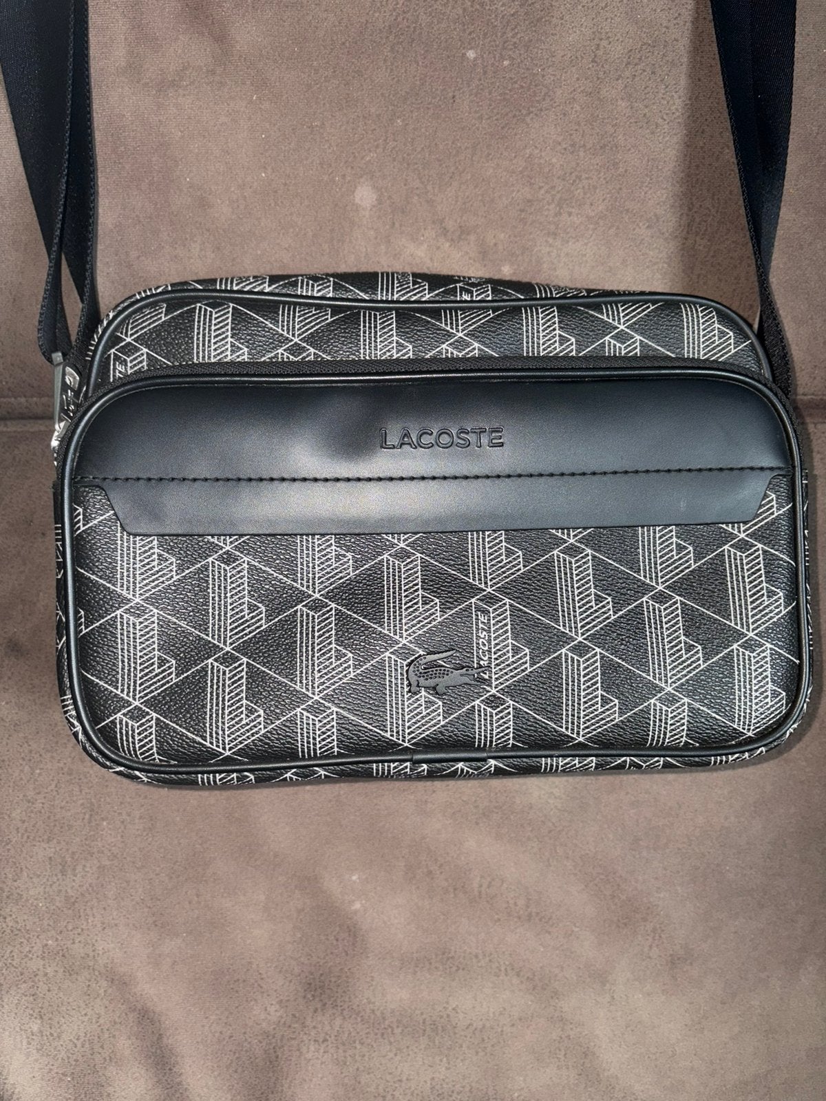 Sacoche lacoste, Neuf, Autres marques, Cuir, Enlèvement ou Envoi