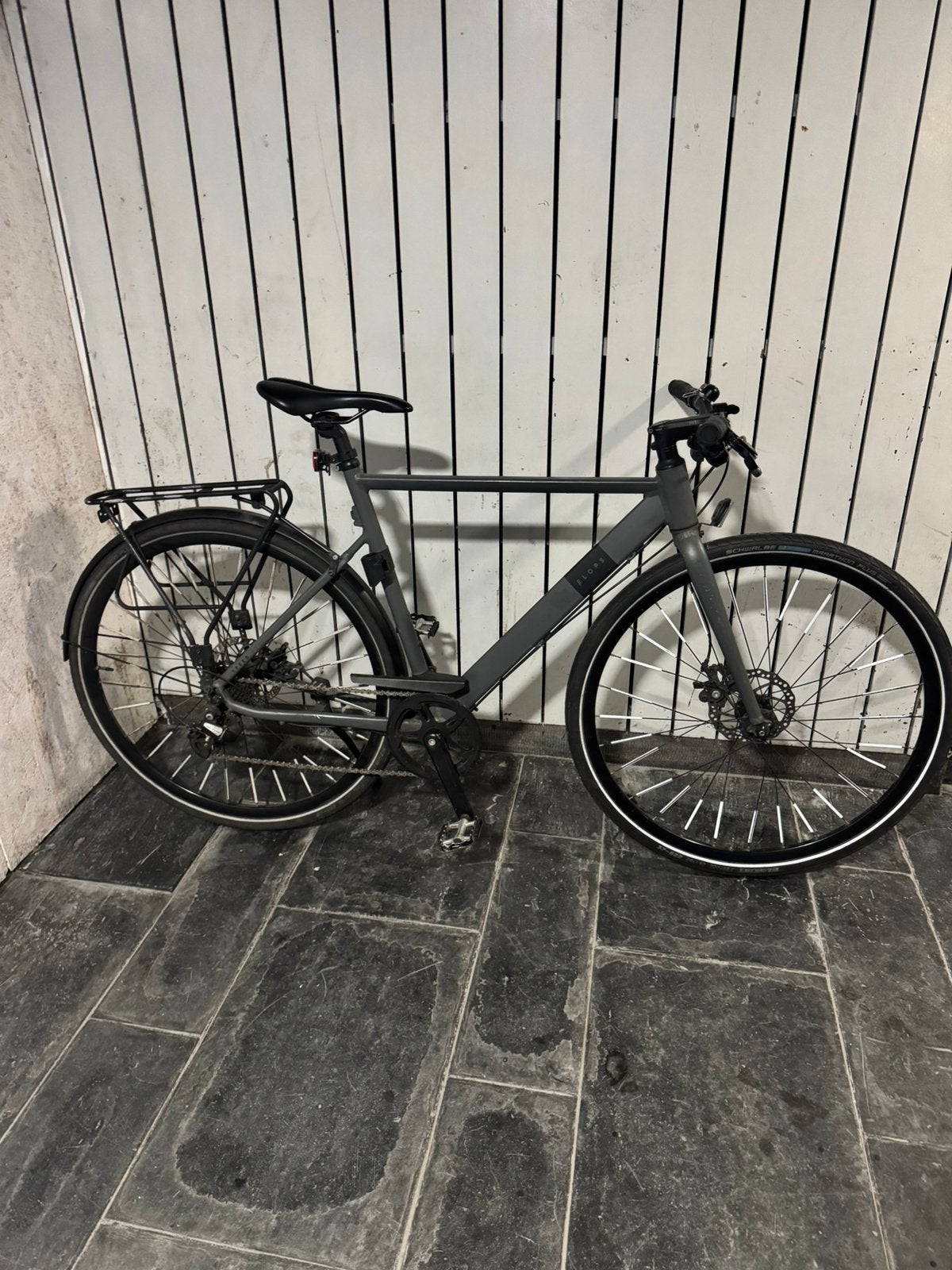 Vélo, 28 pouces fonctionne bien aucun problème huit vitesses, Enlèvement ou Envoi, Comme neuf, Vitesses