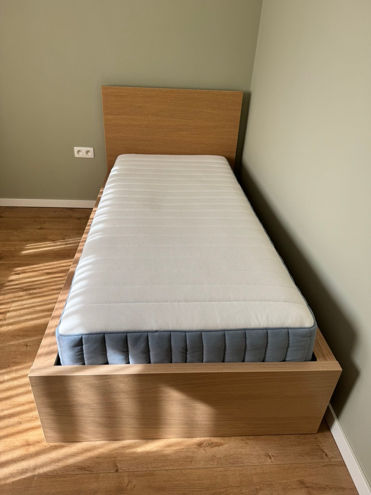 Lit 1 personne – Comme neuf, Maison & Meubles, Chambre à coucher | Lits, 210 cm, Brun, Enlèvement, Bois