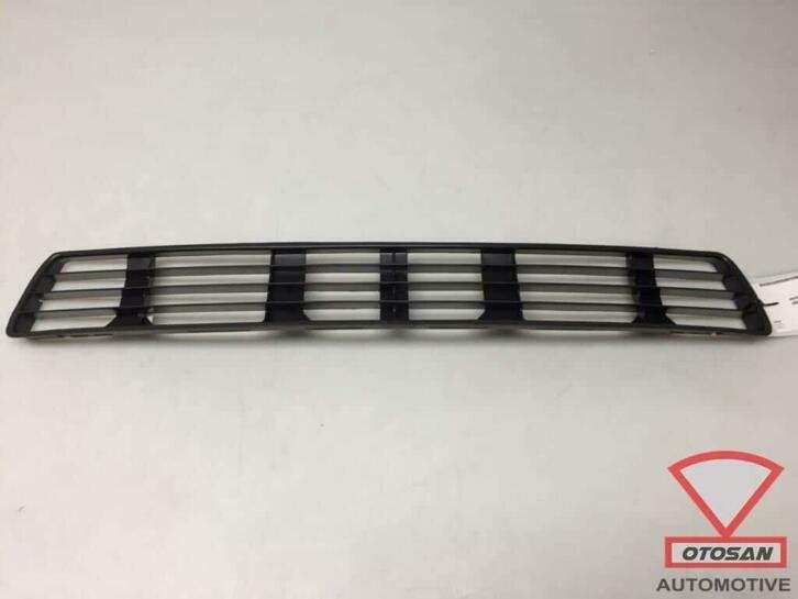 audi a4 8d 1998 grille de pare chocs avant au milieu nouveau, Neuf, Pare-chocs, AUDI AG, Auto-Union-Strasse 1
85045  Ingolstadt, DE