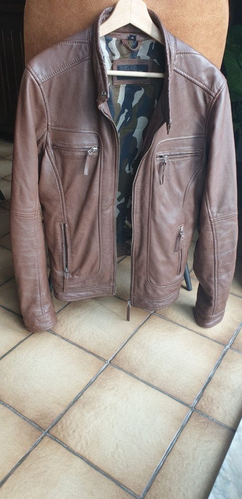Lederen jas, Vêtements | Hommes, Vestes | Hiver, Comme neuf, Taille 52/54 (L), Brun, Enlèvement