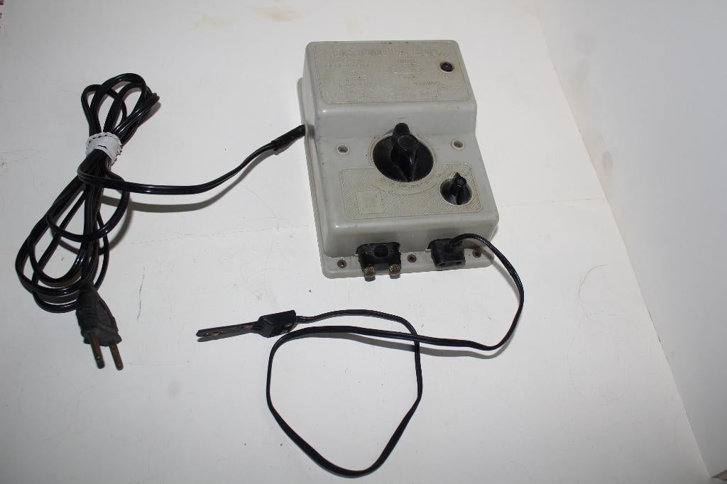 jouef ho transfo disjoncta 600, Hobby en Vrije tijd, Transformator of Voeding, Gebruikt, Gelijkstroom, Jouef