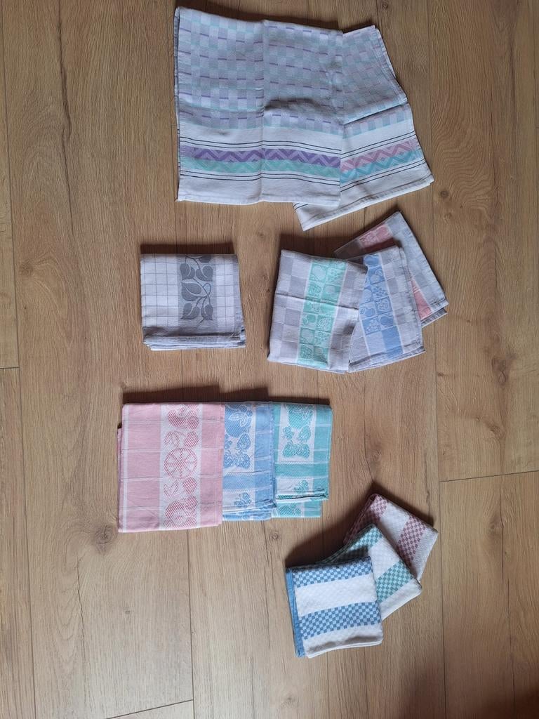 12 keukenhanddoeken in zeer goede staat, Huis en Inrichting, Keuken | Textiel, Ophalen