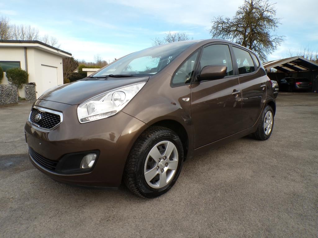Kia Venga 1.4i Navi/Clima dig/Caméra/Garantie/58 000 km, Autos, Achat, Entreprise, Boîte manuelle, Entretenue par le concessionnaire
