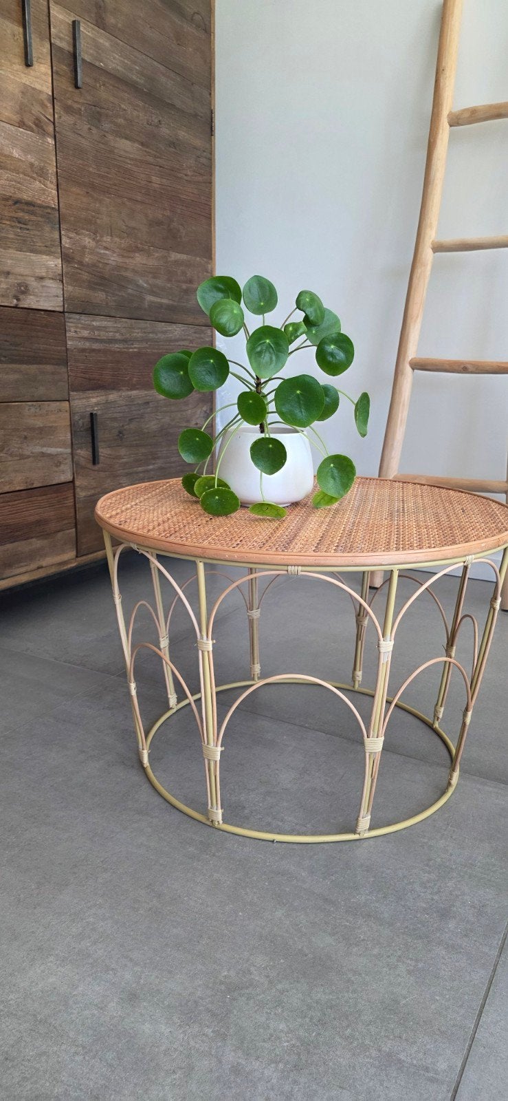 Rotan bijzettafel diameter 60 cm, Ophalen
