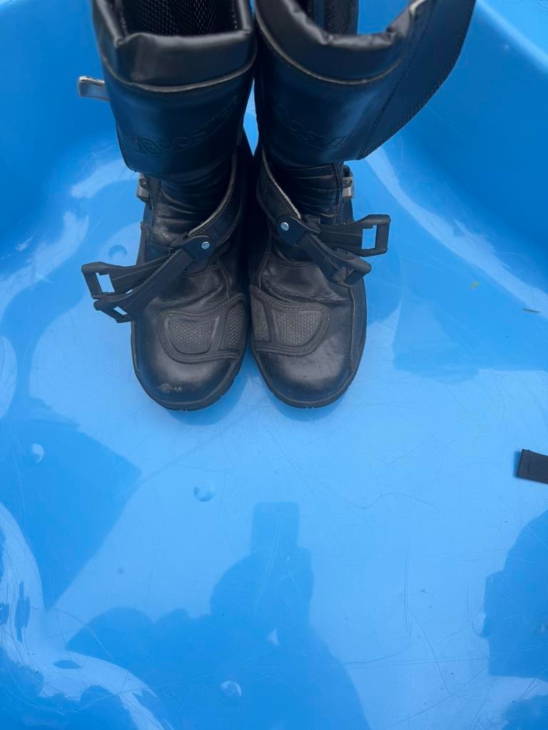 Laarzen en schoenen m44, Motoren, Ophalen, Laarzen