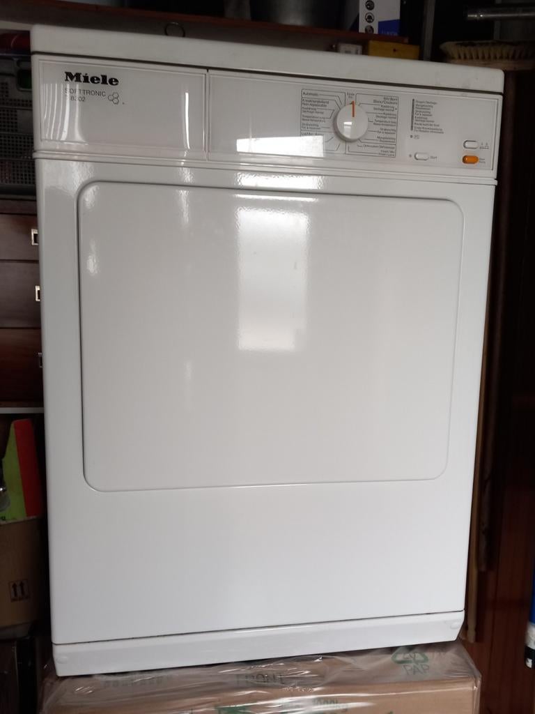 Droogkast Miele, 6 à 8 kg, Évacuation d'air, Programme laine, Chargeur frontal