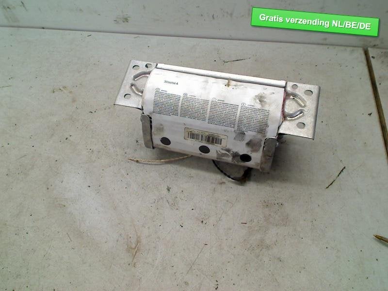 AIRBAG PASSAGIER BMW 3 serie (E90) (39705929206U), Gebruikt, BMW, Petuelring 130
80809  München, DE, Bayerische Motoren Werke AG