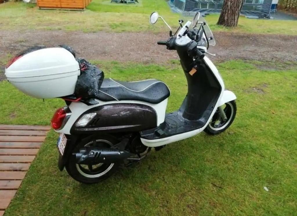 Sum 125cc 4takt, Fietsen en Brommers, Ophalen