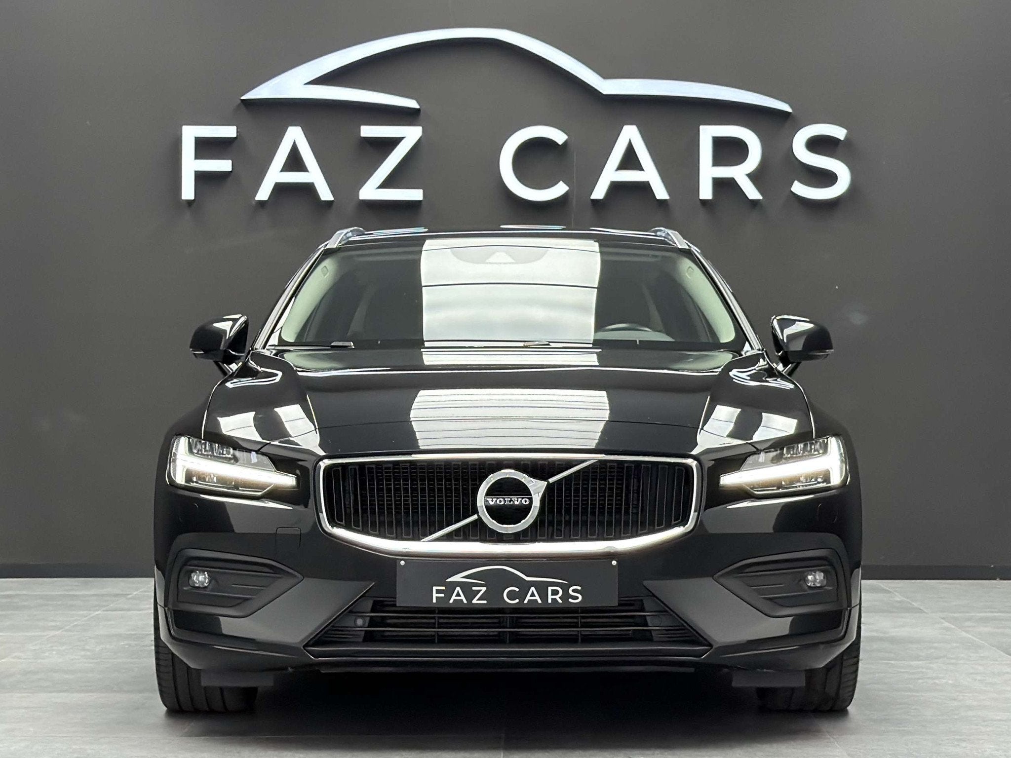 Volvo V60 2.0 D3 Inscription *CUIR + JANTES + GPS + GARANTIE, Autos, Cuir, Achat, Entreprise, Noir