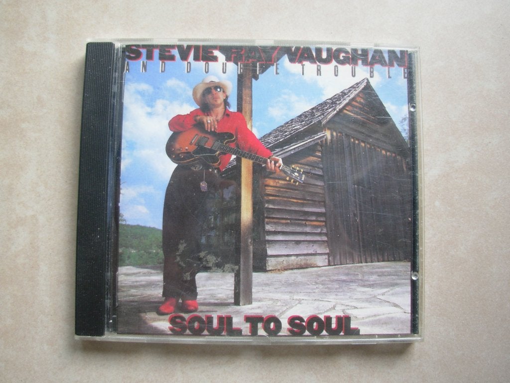 CD. STEVIE RAY VAUGHAN AND DOUBLE TROUBLE - Soul to soul, Ophalen, Gebruikt, Bluesrock, Album