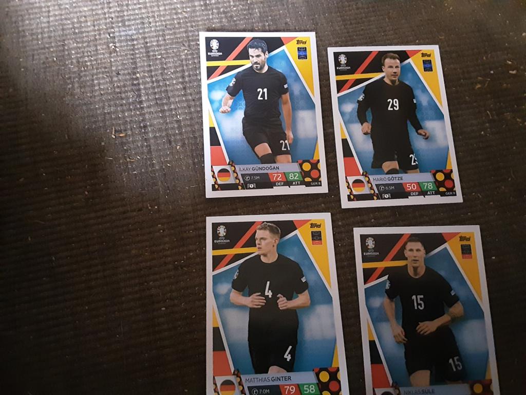 Fifa voetbal kaarten ruilen tegen popimons kaarten, Enlèvement