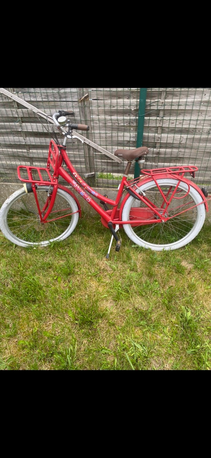 Rode damesfiets – mag een tweede leven krijgen!, Ophalen, Gebruikt