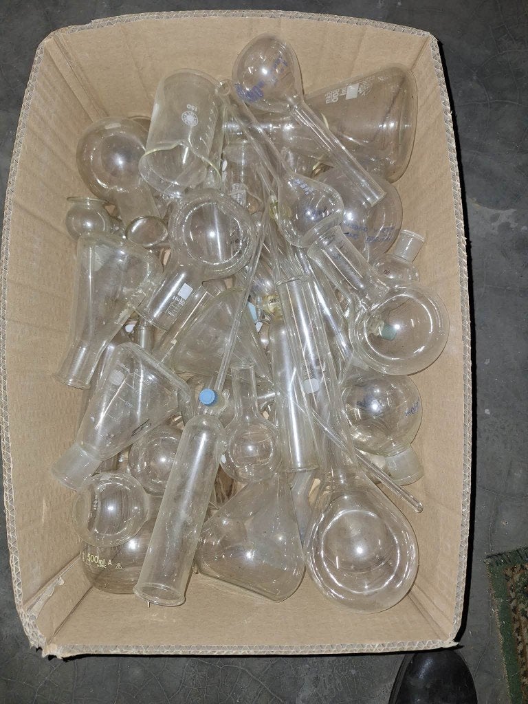 Labo glaswerk, Enlèvement, Utilisé