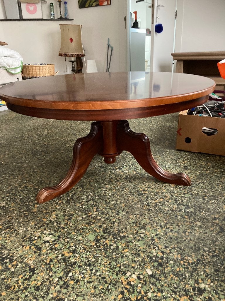 Salontafel notelaar, Ophalen