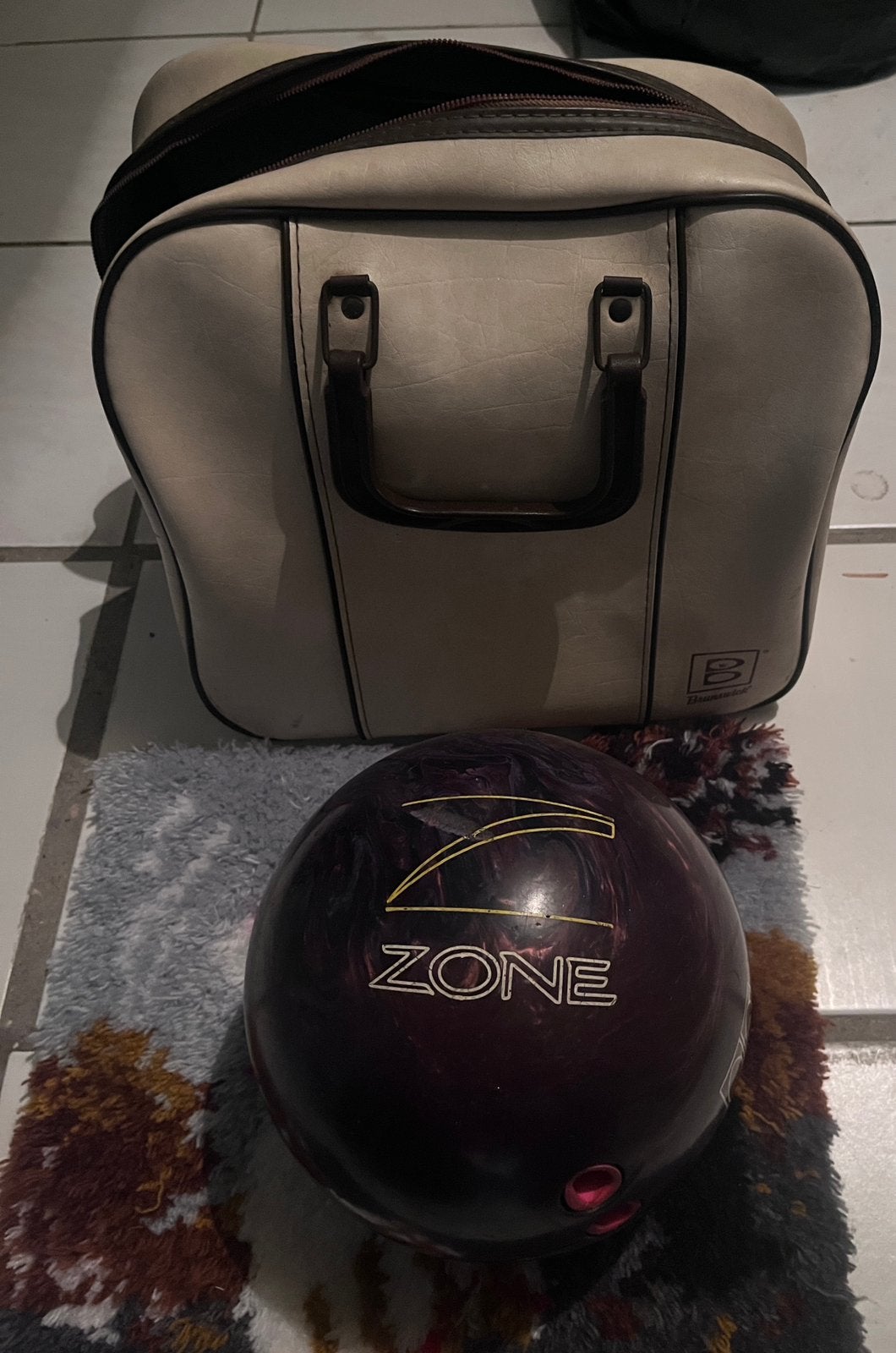 Bowlingbal met tas en bescherming, Sports & Fitness, Enlèvement, Utilisé, Boule