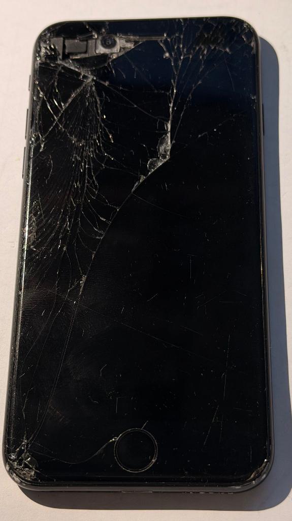 iPhone SE 2 (A2296), Télécoms, Téléphonie mobile | Apple iPhone, Enlèvement, Ne fonctionne pas, IPhone SE (2020), Sans simlock