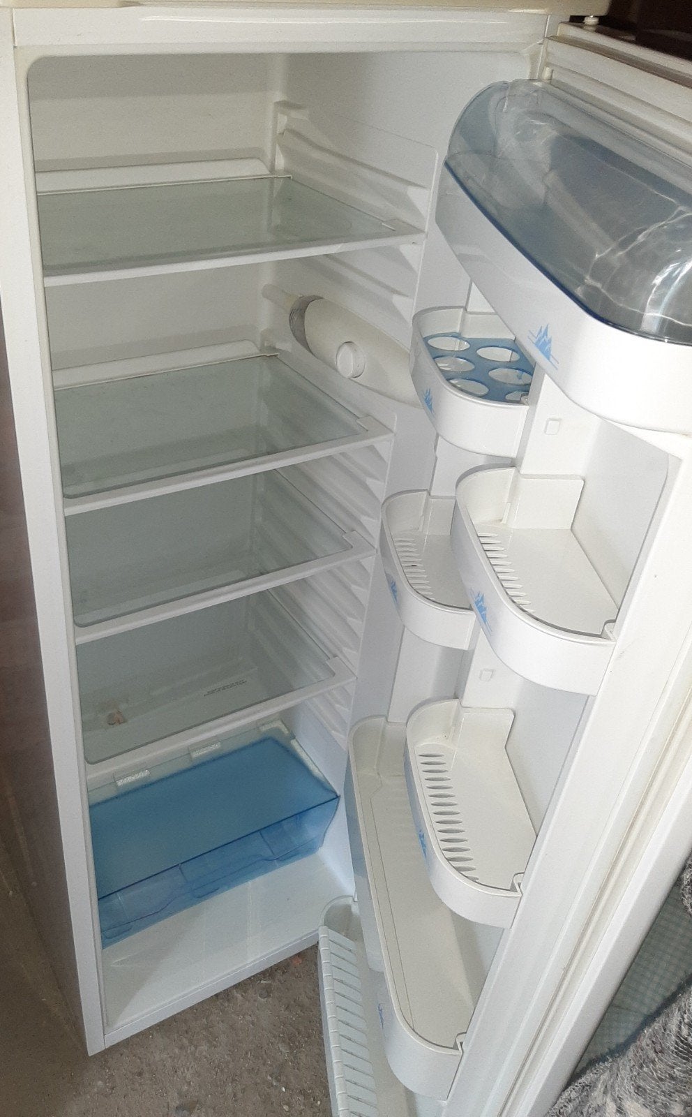 BEKO koelkast, Elektronische apparatuur, Koelkasten en IJskasten, Ophalen, Zo goed als nieuw