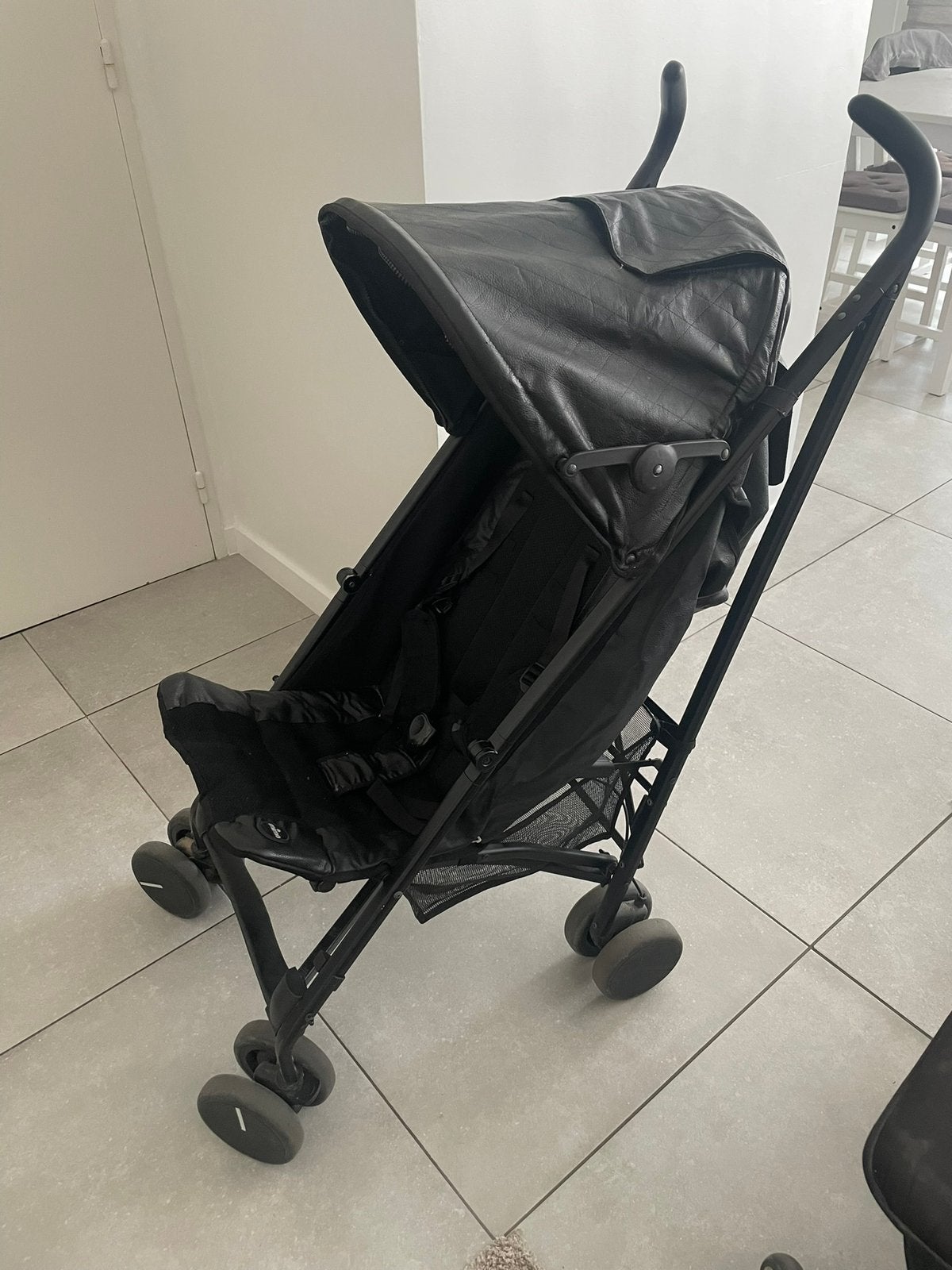 Mima buggy in zeer goede staat, Enlèvement, Comme neuf