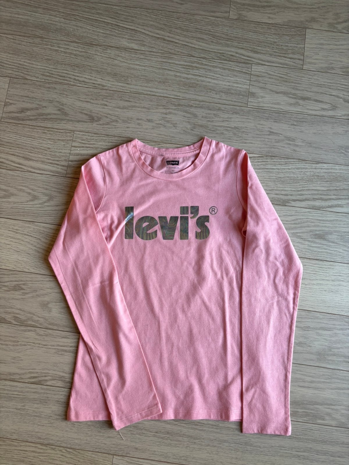 Lichtroze t shirt Levi’s, Kinderen en Baby's, Kinderkleding | Maat 140, Verzenden, Zo goed als nieuw